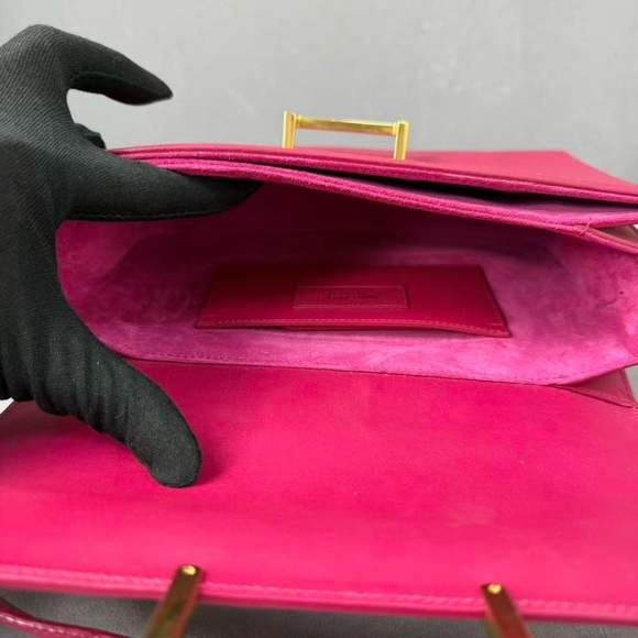 🚩steal Authentic Yves Saint Laurent Fuchsia Crossbody Bag - Picture 6 of 7